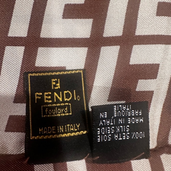 🌺SOLD🌺 Fendi  Brown and Cream Zucca Printed Silk Scarf - Picture 4 of 10